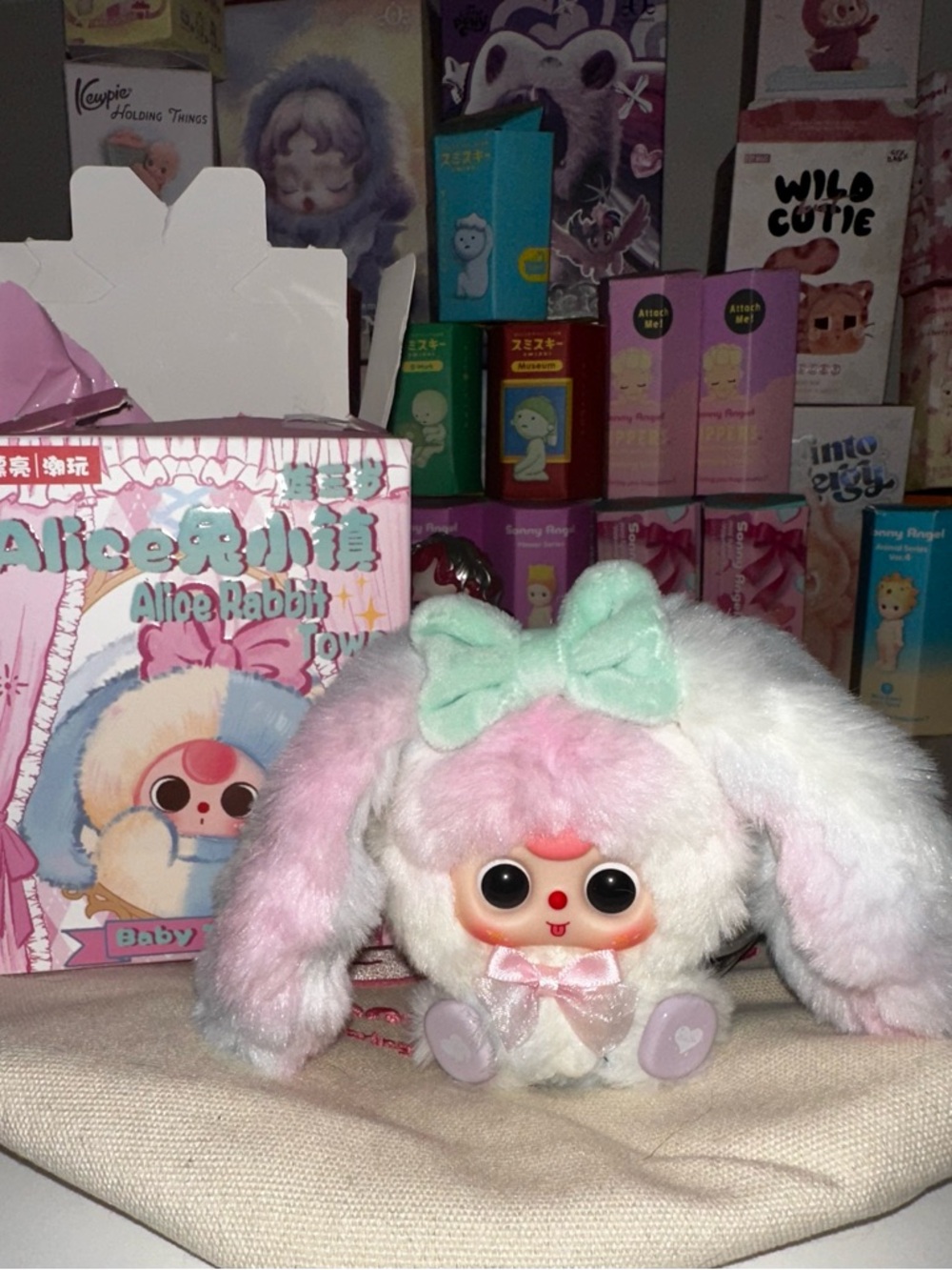 Baby Three Alice Rabbit Town series (Peach Ripple). Brand new. 100% authentic.